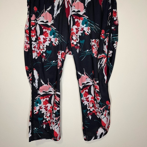 Athleta × Derek Lam Lily Chelsea Floral Print Crop Leggings Size Medium - Picture 7 of 11